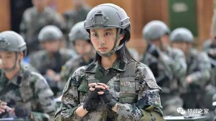 特種作戰的無聲選擇 奔尼帽、頭盔與防毒面具背后的戰術邏輯