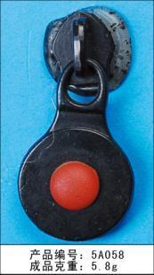 匠心定制，品質(zhì)鑄就——專(zhuān)業(yè)生產(chǎn)鋅合金服飾箱包拉頭、商標(biāo)及五金配件，專(zhuān)注漁具配件解決方案